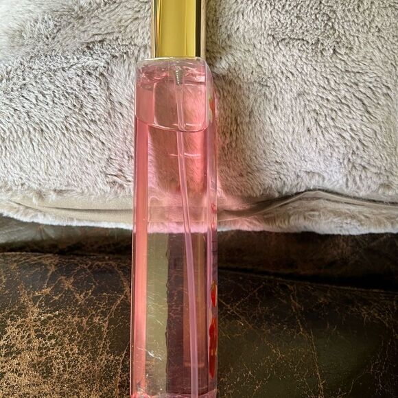 Strawberry Cheesecake Fragrance Mist 8 oz - Picture 3 of 5
